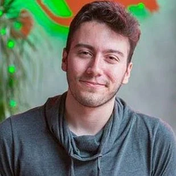 Enes Batur YouTube Kanalını Yeniden Açtı! Dijital Dünyada Büyük Gelişme