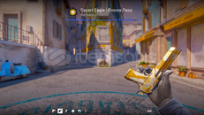 Altın Deagle Parıl Parıl parlıyor .  Altın Deagle Parıl Parıl parlıyor .